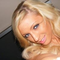 Katherine Larsen Photo 23