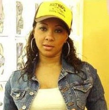 Mary Llanos Photo 22