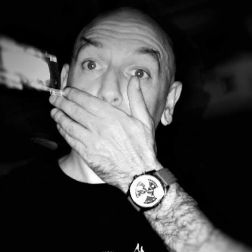 Mark Kelly Photo 45