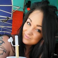 Sarah Paige Photo 22