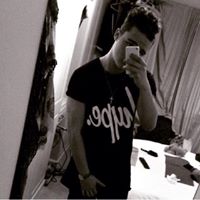 Ethan Hollingsworth Photo 3