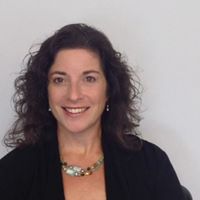 Julie Meer Photo 16