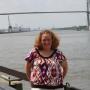 Elizabeth Dupont Photo 17