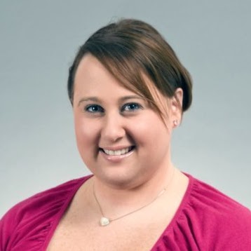 Julie Lucas Photo 39