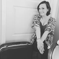 Lauren Thornton Photo 33