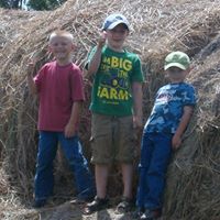 Lynn Potts Photo 34