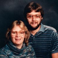 Debbie Browning Photo 25