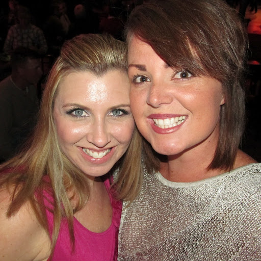 Nicole Lindsay Photo 33