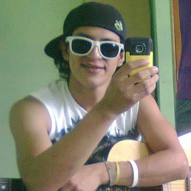 Johan Molina Photo 17