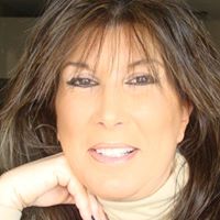 Amy Winters Photo 45