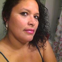 Ana Corona Photo 39