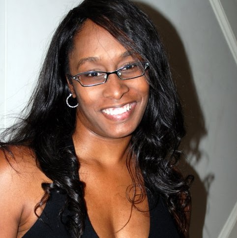 Kelli Collins Photo 46