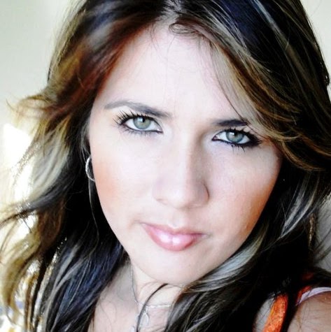 Perla Gonzalez Photo 30