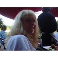 Deborah Vaughan Photo 20