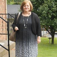 Vickie Thompson Photo 16