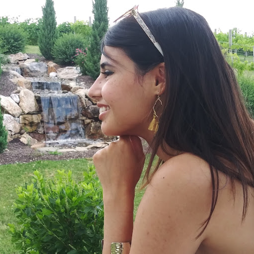 Rachel Perez Photo 14