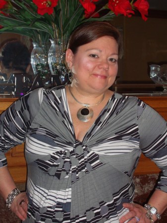 Deborah Hill Photo 17