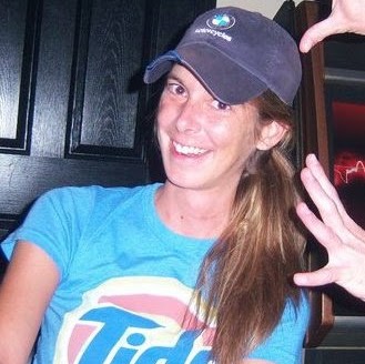 Laura Thiel Photo 30