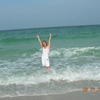 Lori Jensen Photo 33
