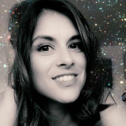 Emily Ruiz Photo 39