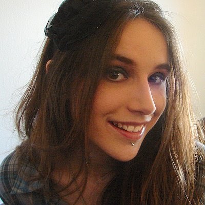 Michelle Clement Photo 20