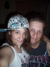 Betty Young Photo 41