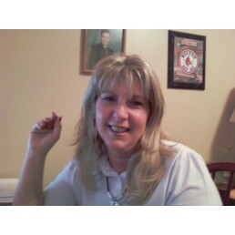 Janet Wiggins Photo 17