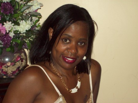 Audrey Jones Photo 38