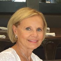 Ellen Pyle Photo 16