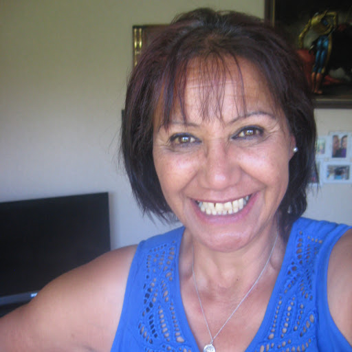Catherine Walker Photo 14