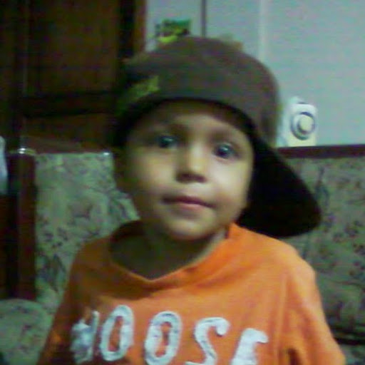 Misael Ruiz Photo 28