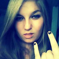 Taylor Crowe Photo 9