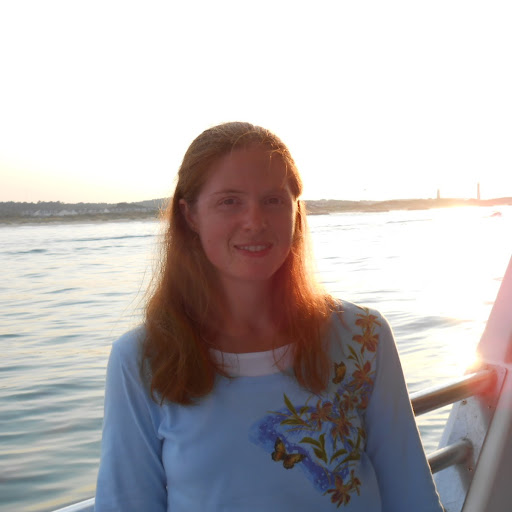 Catherine Scott Photo 38