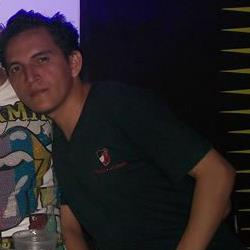 Jhony Gomez Photo 8