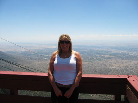 Kim Brady Photo 12