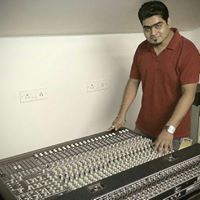Shreyas Kulkarni Photo 12