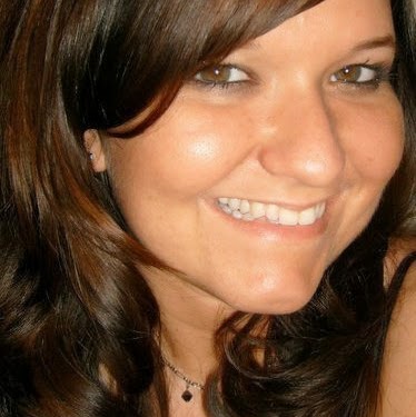 Angela Taylor Photo 15