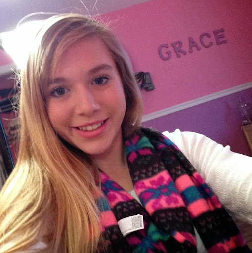 Grace Francis Photo 21