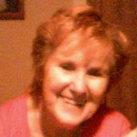 Caroline Blevins Photo 7