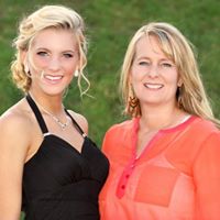 Debbie Scott Photo 33