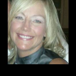 Julie Gillis Photo 18