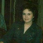 Carolyn Garrett Photo 30
