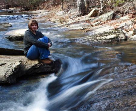 Teresa Newman Photo 15