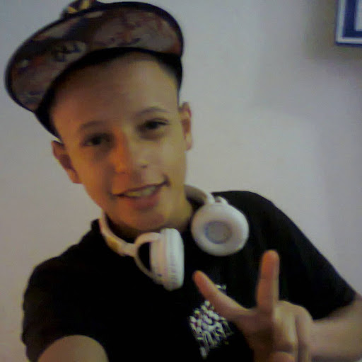 Victor Silva Photo 34