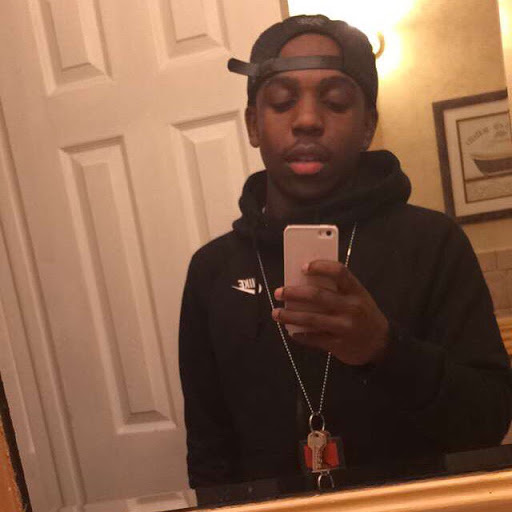 Clifford Holmes Photo 18