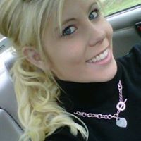 Danielle Burton Photo 30