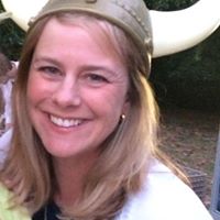 Jennifer Howe Photo 33