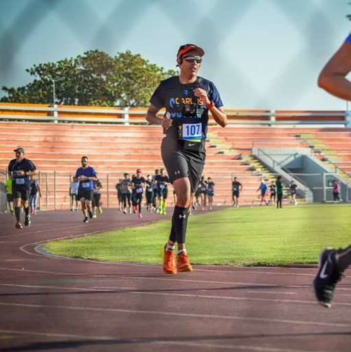 Carlos Benavides Photo 30