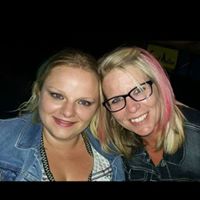 Dawn Levesque Photo 28