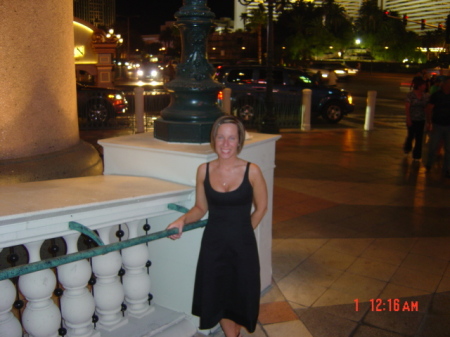 Jennifer Hanna Photo 44